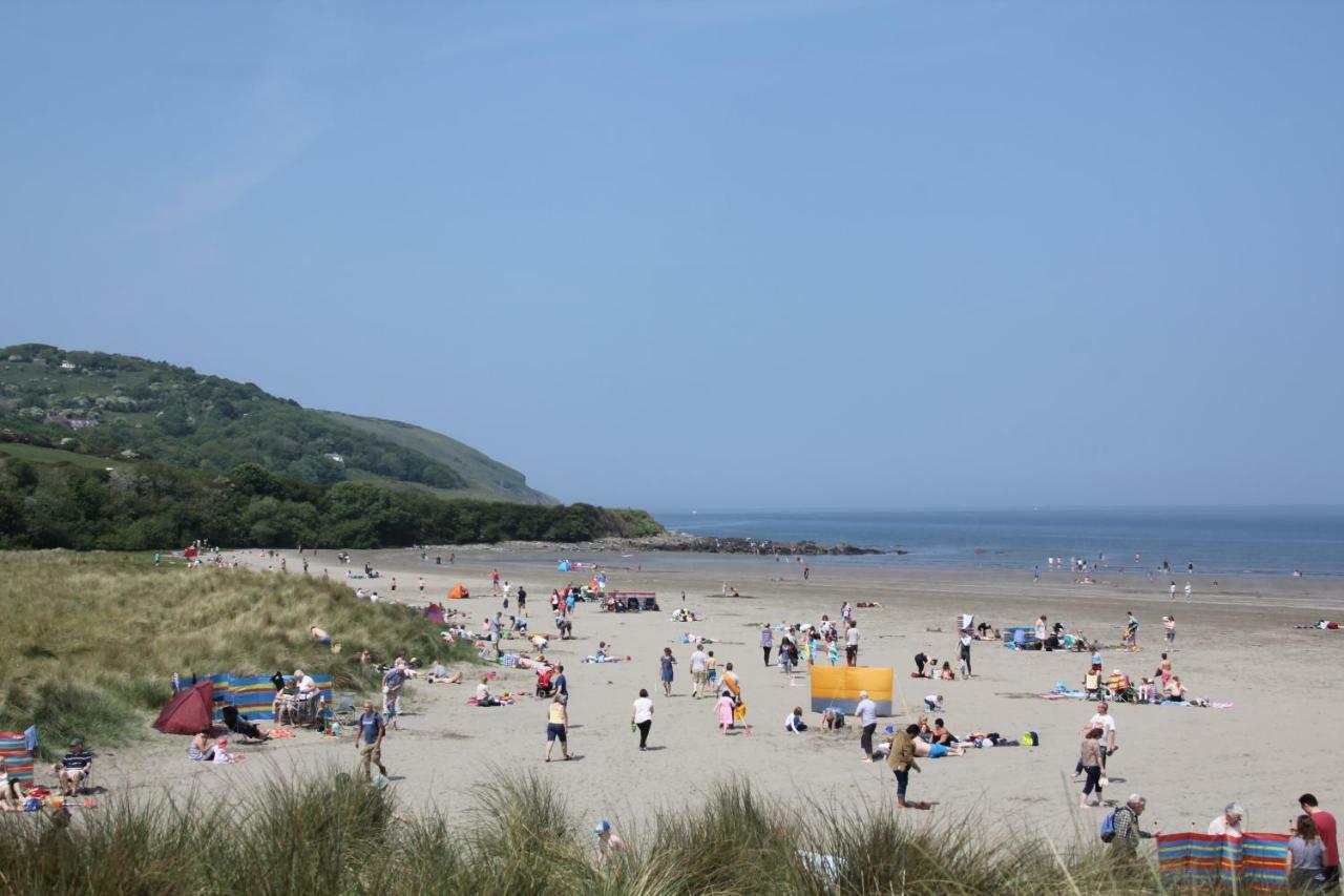 Cardigan Bay Holiday Park エクステリア 写真